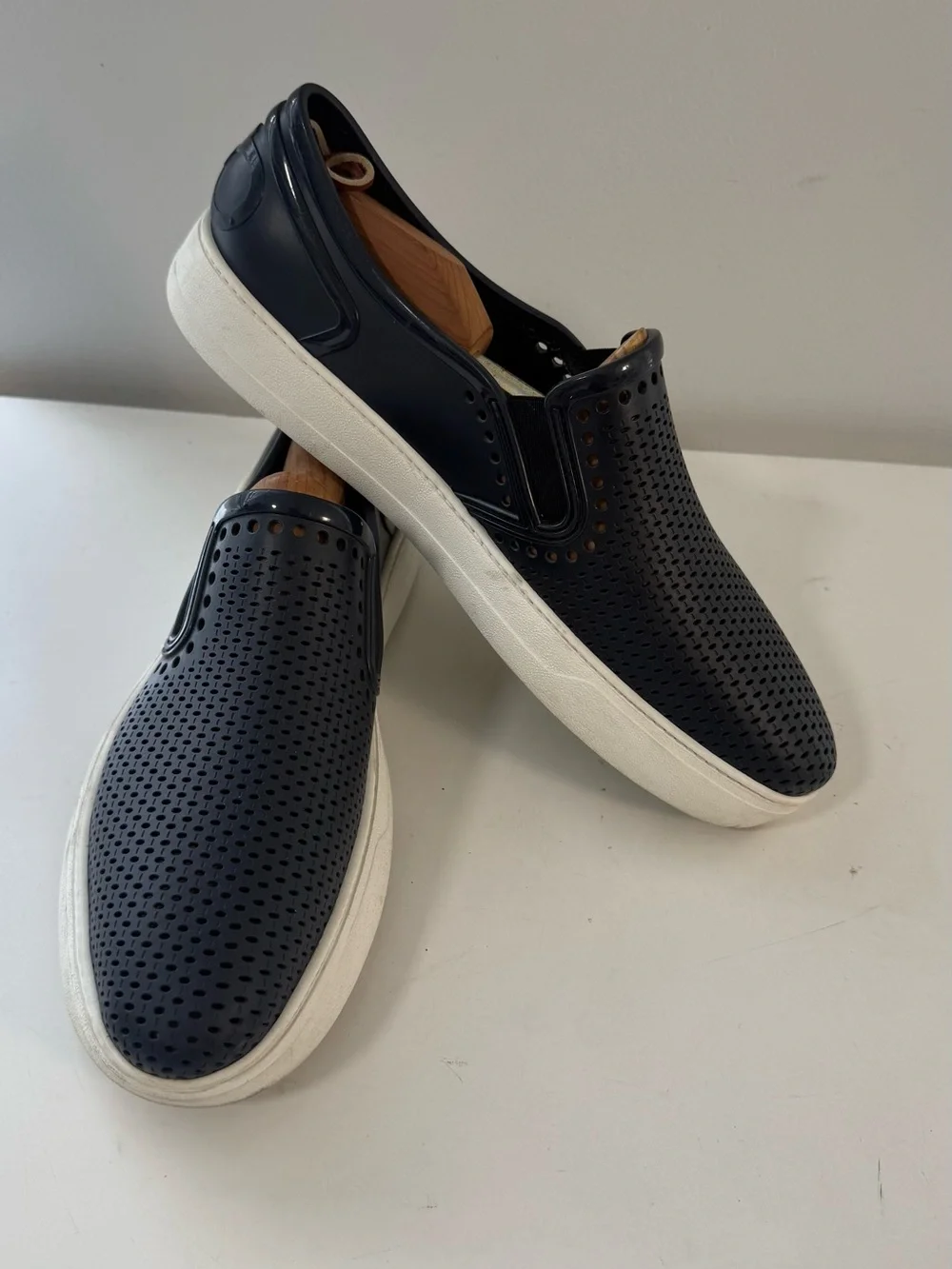Salvatore Ferragamo Men’s Sneakers 12 - Picture 16 of 16